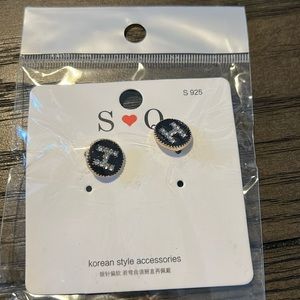 H earrings